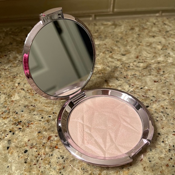 Becca shimmering skin perfector pressed - Picture 1 of 3
